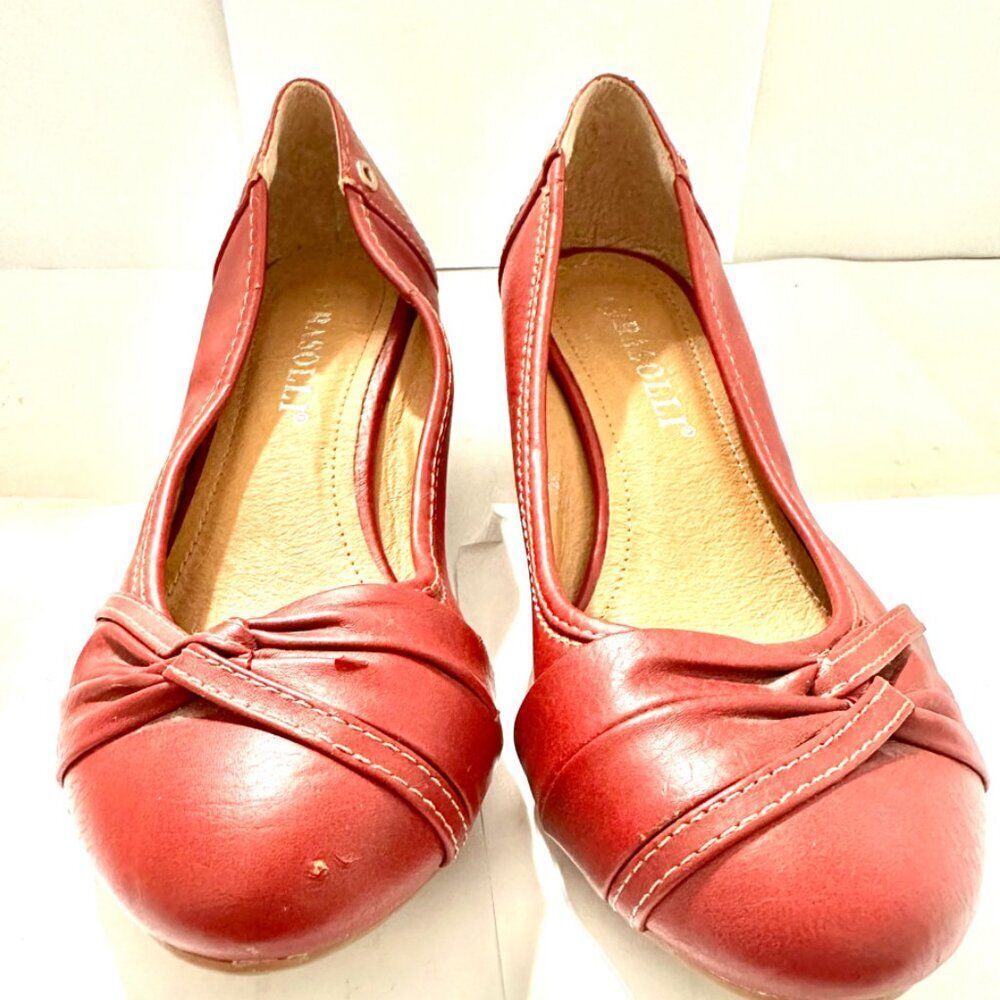 Rasolli Women’s Burgundy Platform slipons size 8